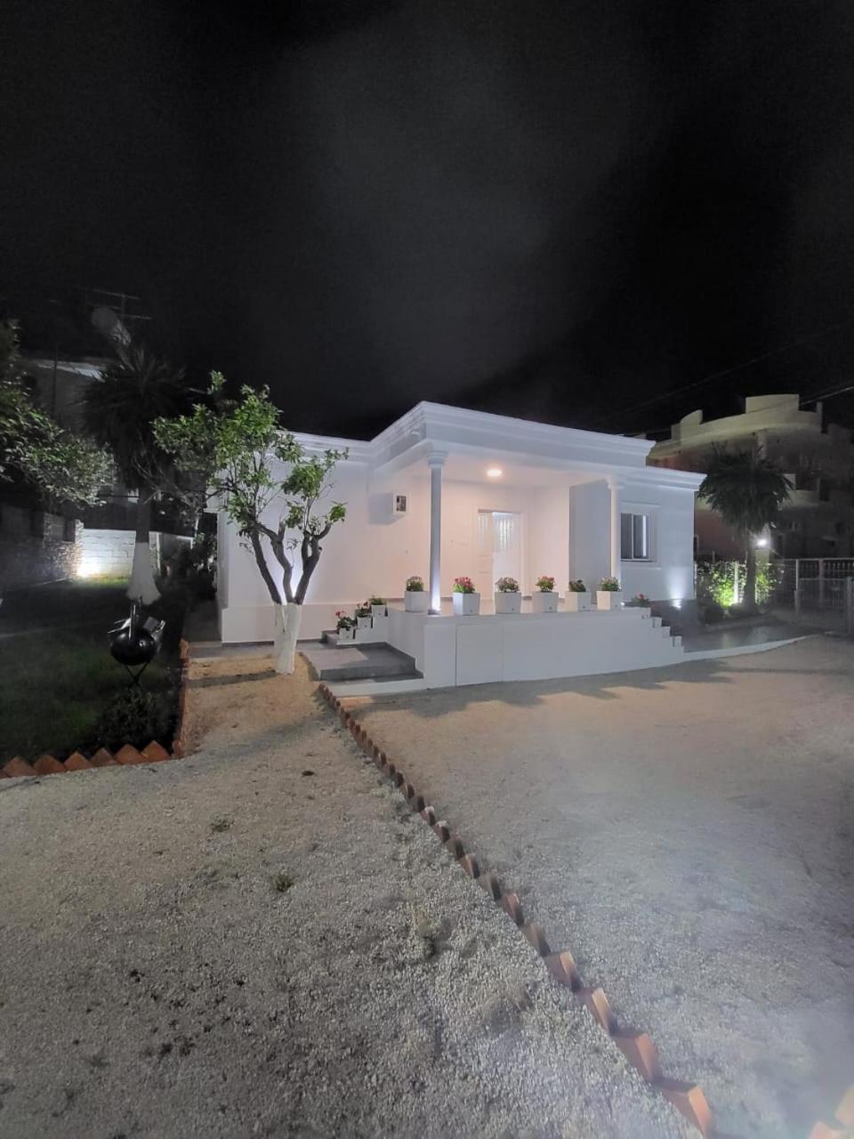 Vila Ademi คซามิล ภายนอก รูปภาพ